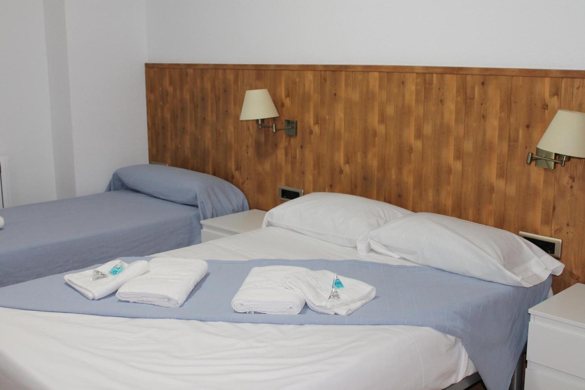 Hostal Amantes De Teruel Pokoj fotografie